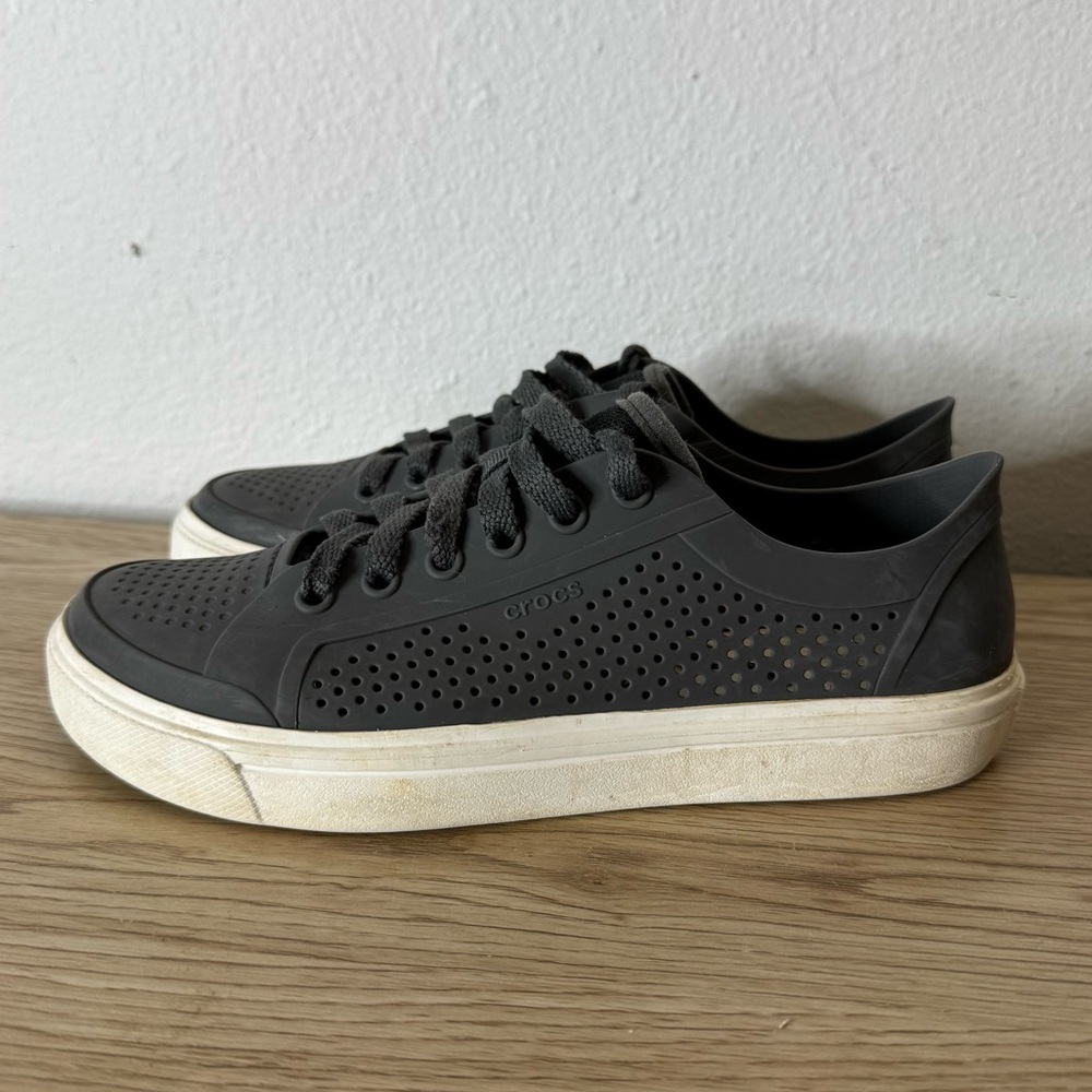 Crocs Dark Gray Mesh Lace Up Breathable Sneakers Shoes Women's Size 7